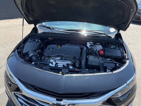Used 2025 Chevrolet Malibu LS FWD image 23