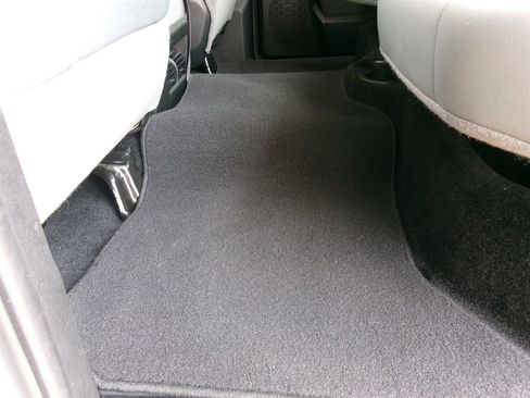 Used 2017 RAM 1500 Express RWD image 35