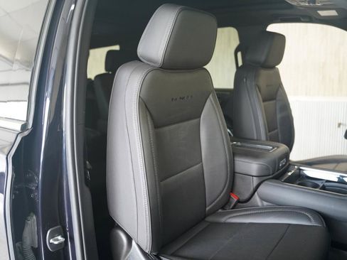 Used 2023 GMC Yukon Denali AWD/4WD image 28