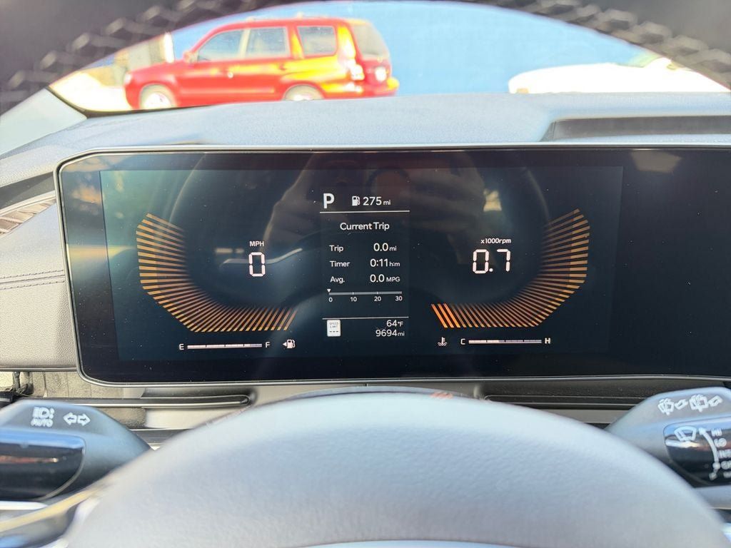 Used 2026 Kia Carnival FWD image 14