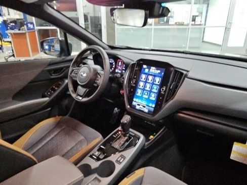Certified 2025 Subaru Crosstrek 2.5i Sport w/ Crosstrek Mirror Package image 39
