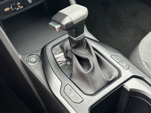 New 2026 Kia K4 LXS image 18