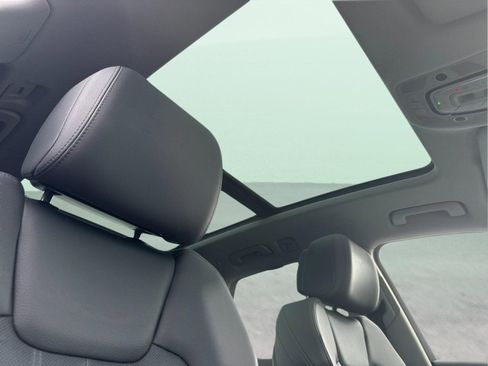 Used 2019 Audi Q5 2.0T Premium Plus w/ Premium Plus Package image 17