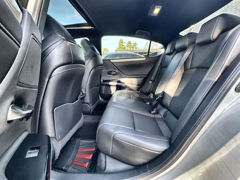 Used 2022 Lexus ES 350 F Sport image 13