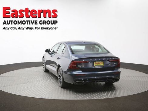Used 2022 Volvo S60 B5 Momentum image 65