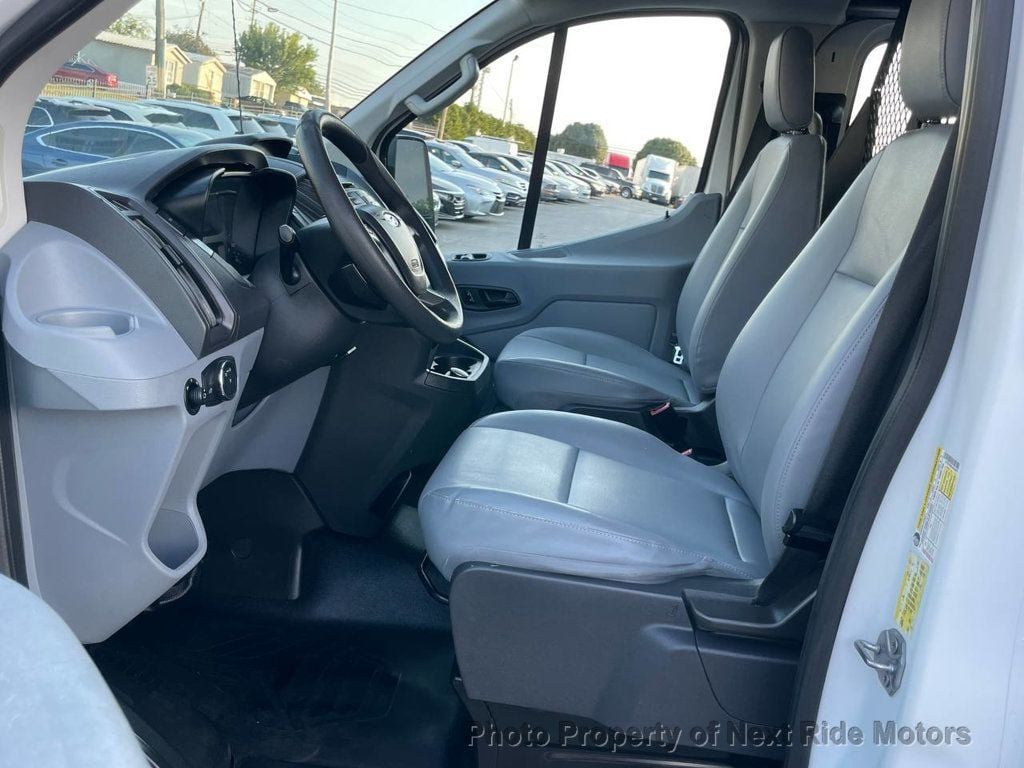 Used 2018 Ford Transit 250 130 Low Roof RWD image 7