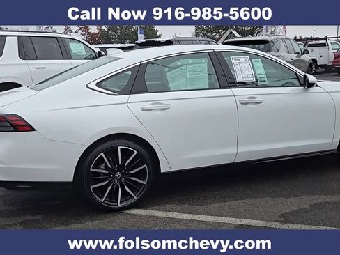 Used 2023 Honda Accord Touring image 10