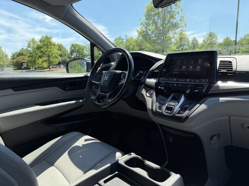 Used 2018 Honda Odyssey EX-L image 21