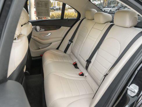 Used 2021 Mercedes-Benz C 300 Sedan image 35