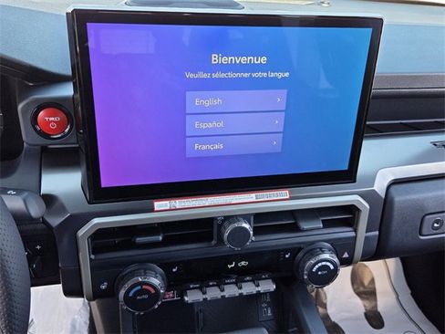 Used 2025 Toyota Tacoma TRD Off-Road w/ TRD Off Road Upgrade Package image 17