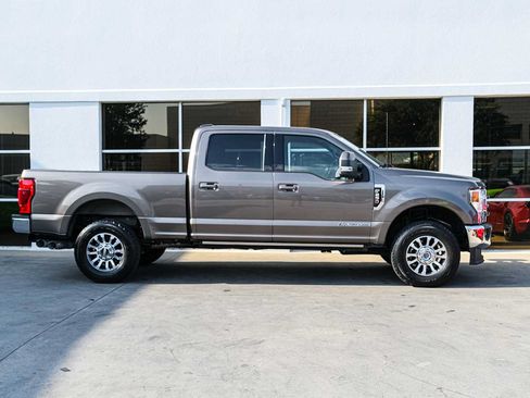 Used 2022 Ford F250 Lariat w/ Lariat Value Package AWD/4WD image 9