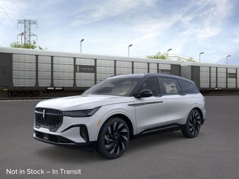 New 2026 Lincoln Nautilus Reserve w/ Jet Appearance Package image 1