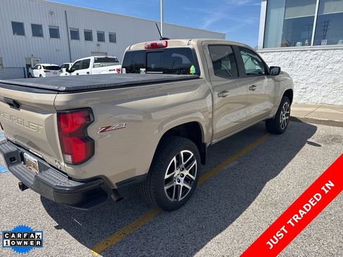 Used 2023 Chevrolet Colorado Z71 w/ Advanced Trailering Package AWD/4WD image 4