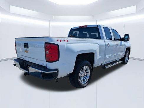Used 2018 Chevrolet Silverado 1500 LT w/ Max Trailering Package image 4