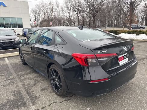 Used 2023 Honda Civic Sport image 14