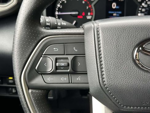 New 2026 Toyota Tundra SR5 w/ SR5 Convenience Package AWD/4WD image 8