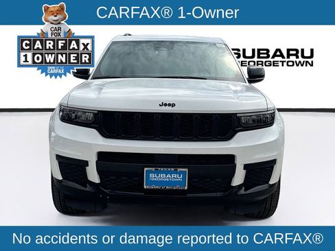 Used 2023 Jeep Grand Cherokee L Laredo image 2