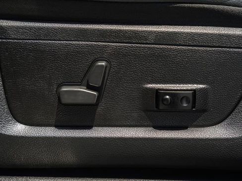 Used 2022 RAM 2500 Laramie AWD/4WD image 43