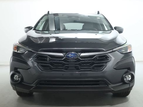 Used 2024 Subaru Crosstrek 2.0i Premium image 5