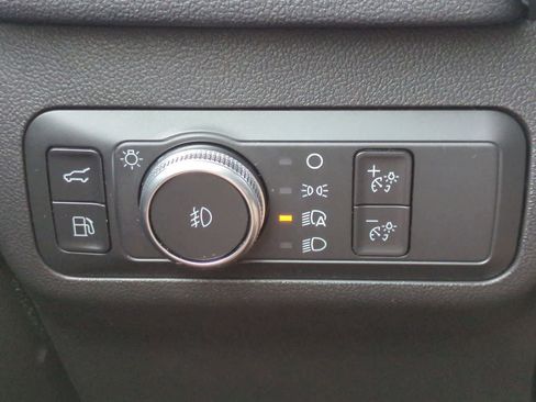 Used 2022 Ford Escape SEL w/ Technology Package image 30