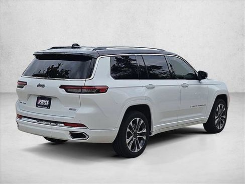 Used 2023 Jeep Grand Cherokee L Overland AWD/4WD image 5