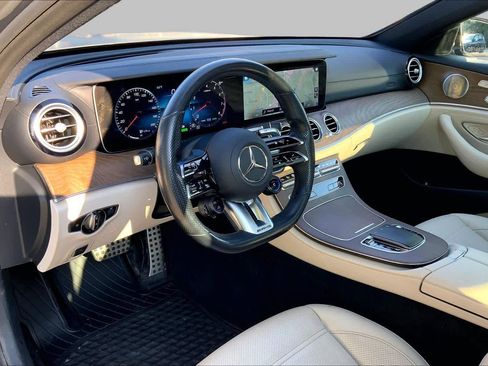 Used 2022 Mercedes-Benz E 53 AMG 4MATIC Sedan image 18