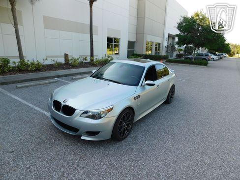 Used 2006 BMW M5 image 33