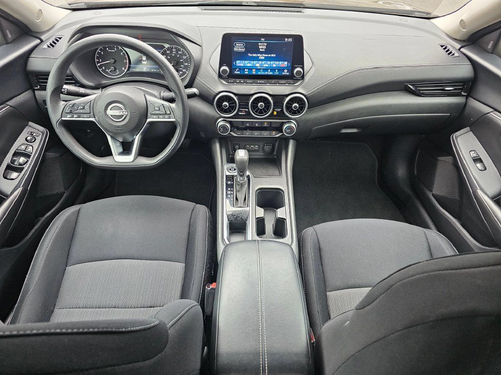 Used 2024 Nissan Sentra SV FWD image 15