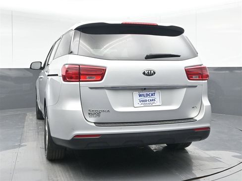 Used 2019 Kia Sedona EX image 6