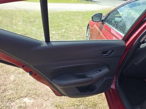 Used 2025 Nissan Altima 2.5 SV image 23