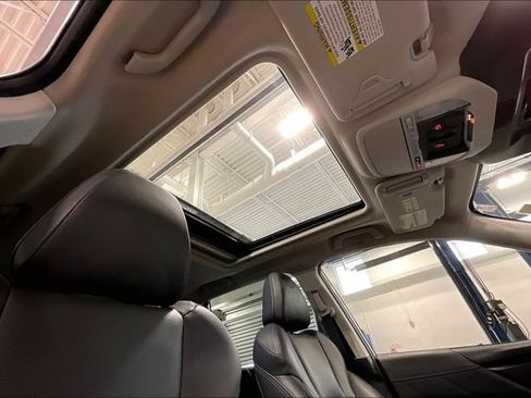 Used 2023 Subaru Forester Limited AWD/4WD image 22
