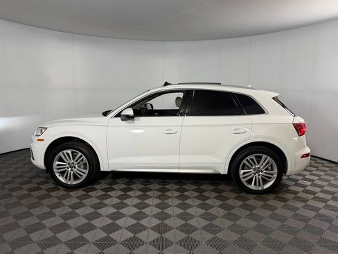 Used 2018 Audi Q5 2.0T Premium Plus w/ Premium Plus Package AWD/4WD image 9