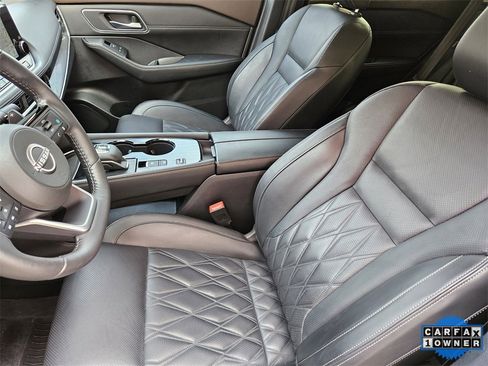 Used 2023 Nissan Rogue Platinum w/ Platinum Premium Package image 11