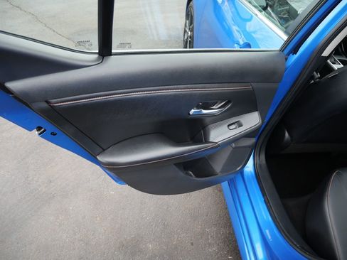 Used 2021 Nissan Sentra SR w/ SR Premium Package image 18