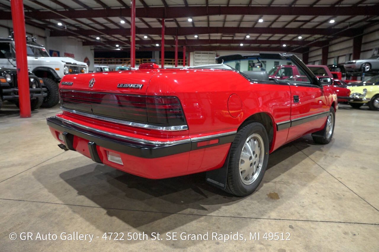 Used 1988 Chrysler LeBaron Convertible FWD image 8