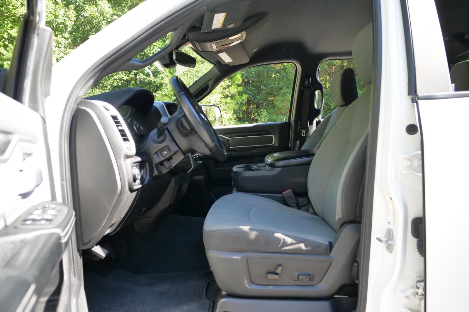 Used 2022 RAM 2500 Big Horn w/ Level A Equipment Group AWD/4WD image 25