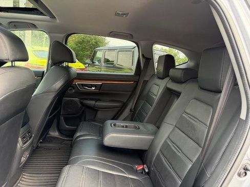 Used 2019 Honda CR-V Touring image 27