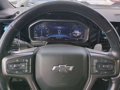 Used 2022 Chevrolet Silverado 1500 ZR2 w/ Technology Package AWD/4WD image 31