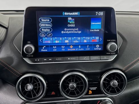 Used 2024 Nissan Sentra SR w/ SR Premium Package FWD image 17