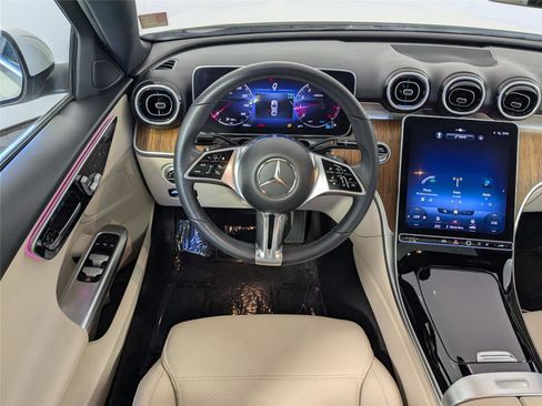 Used 2023 Mercedes-Benz C 300 Sedan image 32