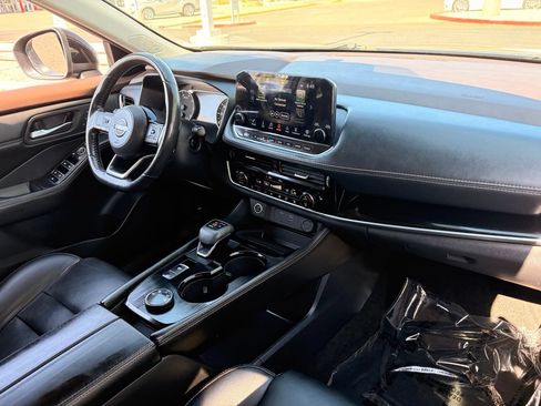 Used 2023 Nissan Rogue SL w/ SL Premium Package AWD/4WD image 13
