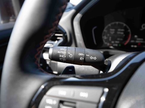 Certified 2025 Honda Pilot TrailSport image 13