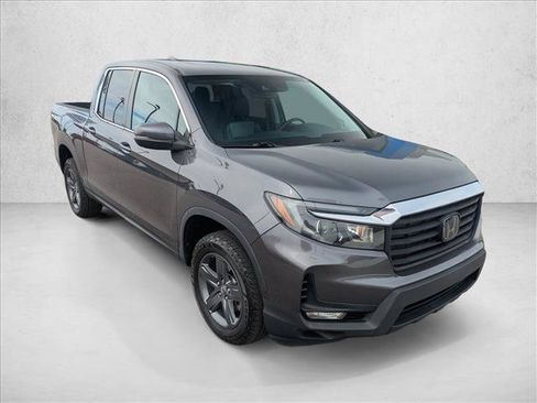Certified 2023 Honda Ridgeline RTL image 3