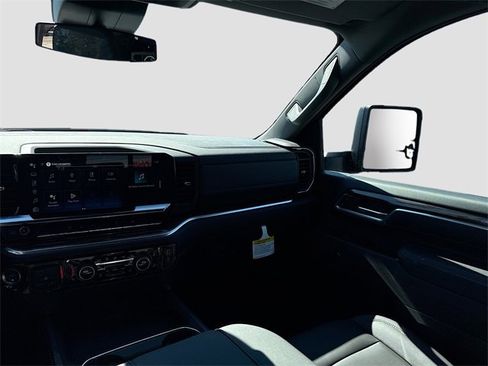 New 2026 Chevrolet Silverado 3500 LT image 30