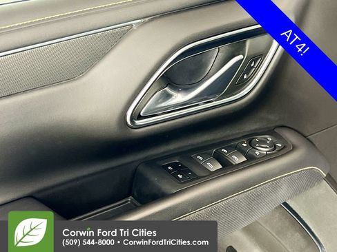 Used 2021 GMC Yukon AT4 w/ Technology Package AWD/4WD image 12