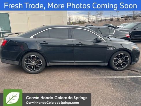 Used 2013 Ford Taurus SHO image 2