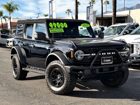 Certified 2022 Ford Bronco Wildtrak image 2