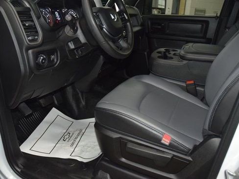 Used 2026 RAM 3500 Tradesman w/ Chrome Appearance Group image 31