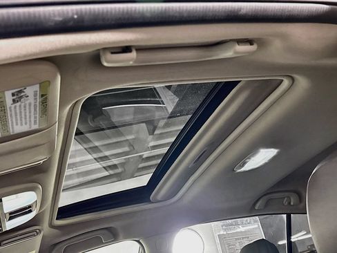 Certified 2022 Subaru Crosstrek 2.5i Sport w/ Moonroof Package AWD/4WD image 19