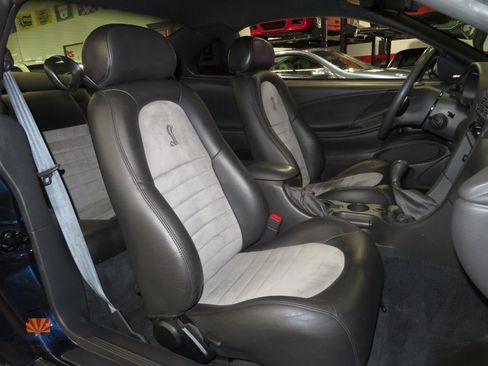 Used 2001 Ford Mustang Cobra RWD image 6
